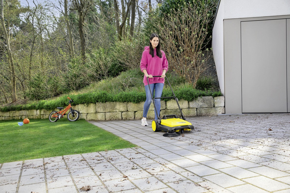 Spazzatrice manuale a spinta KARCHER S4