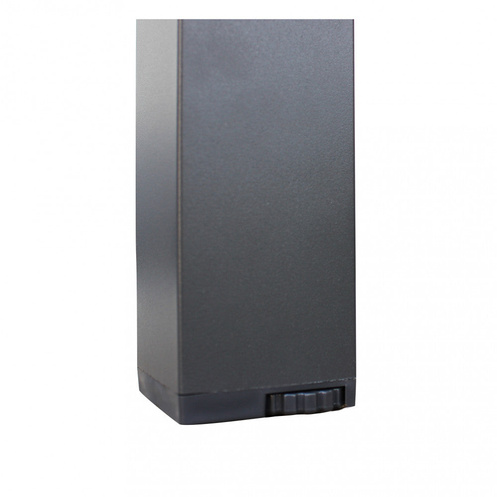 Tavolo da esterno allungabile 149/215 cm in alluminio con piedi regolabili e piano a doghe TEODOSIO