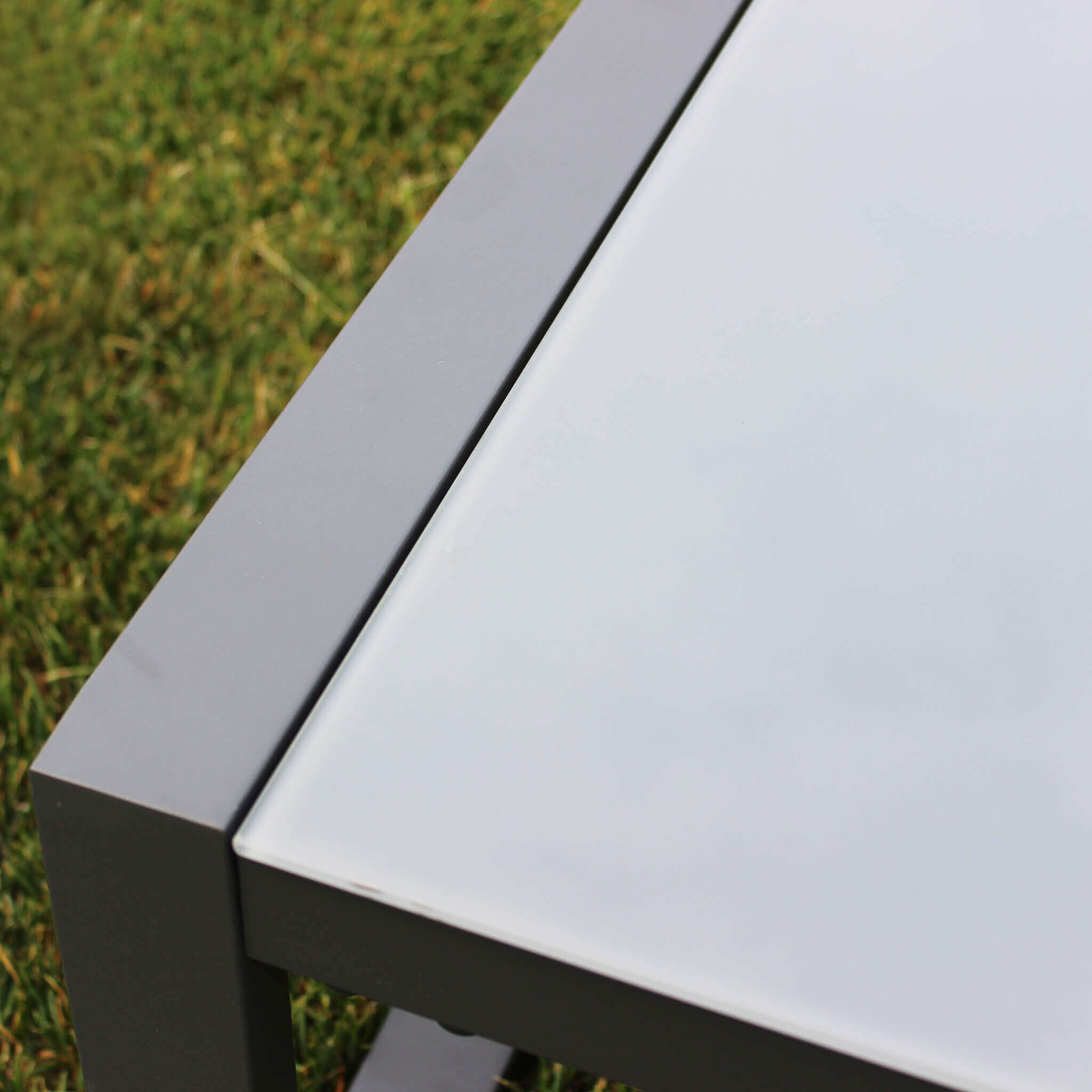 Salotto 2 posti in alluminio per esterno completo con cuscini ERMES