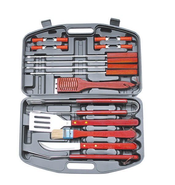 Set 18 accessori per barbecue gas e carbone in valigetta in alluminio Ch