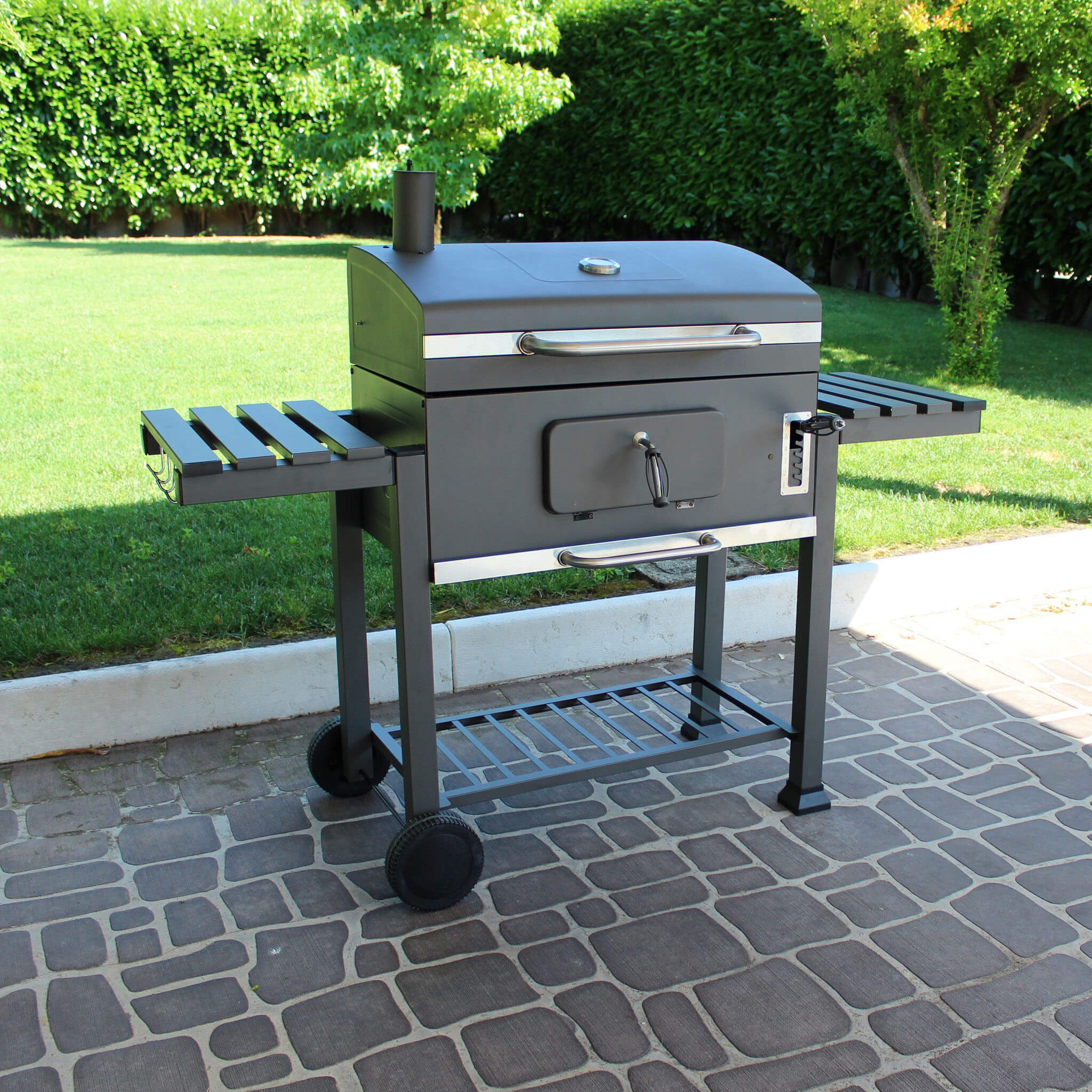 Barbecue a carbone con braciere regolabile in altezza e ruote Boston XXL