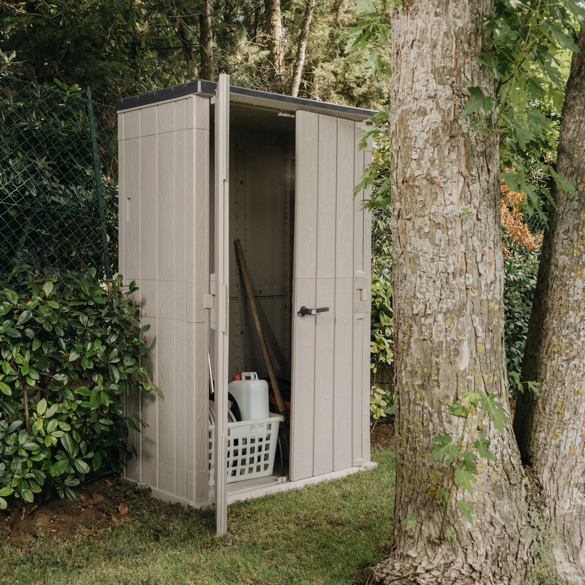 Casetta capanno armadio da giardino con due porte High Stora Way Shed Toomax