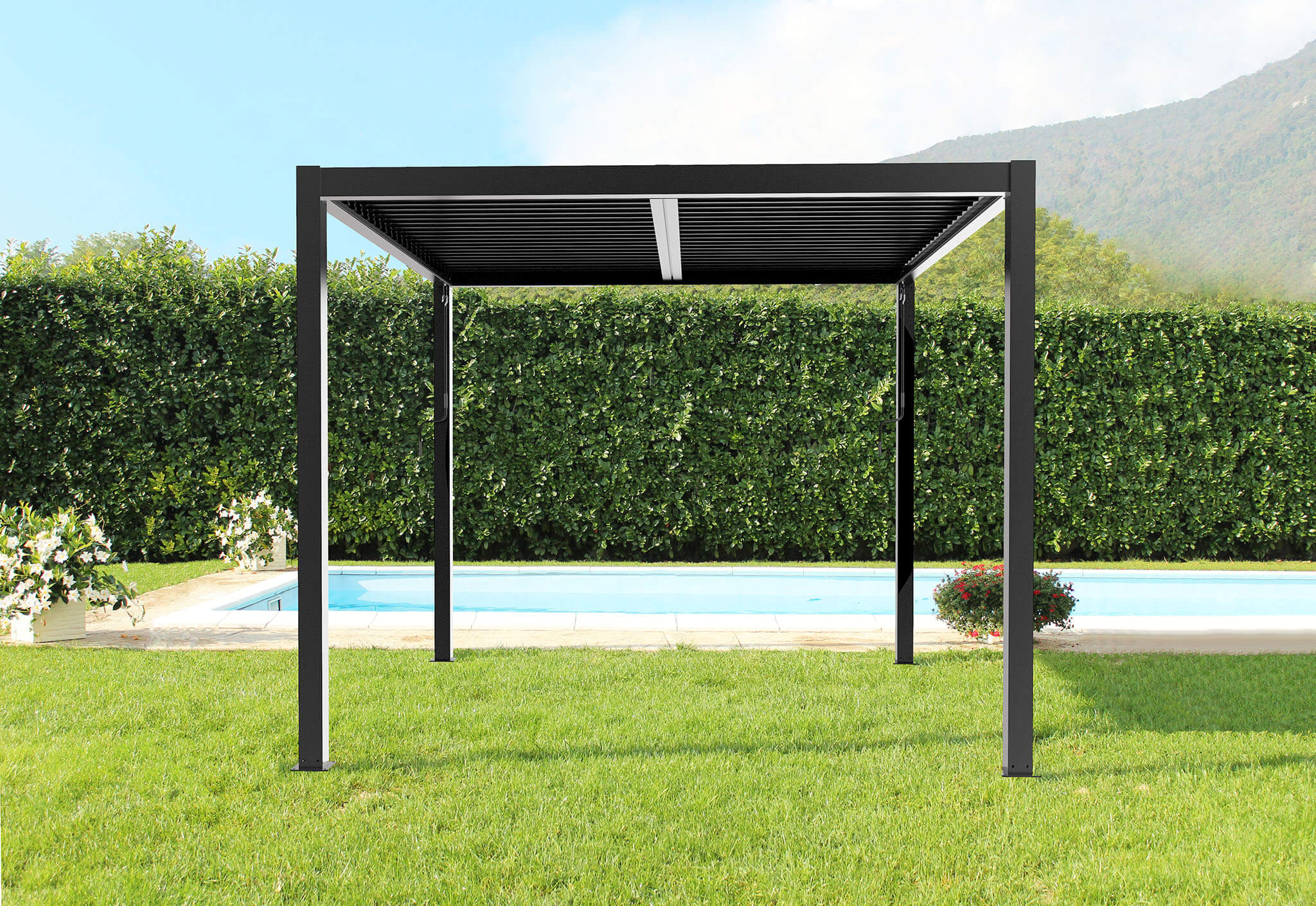 Pergola bioclimatica 4x4 mt in alluminio con lamelle orientabili manualmente Ocean