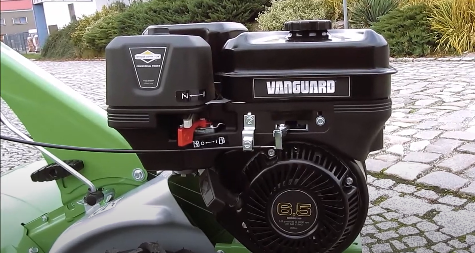 Motocoltivatore semovente con fresa a zappe motore 5.5 hp trasmissione con retromarcia Green Cat Terra