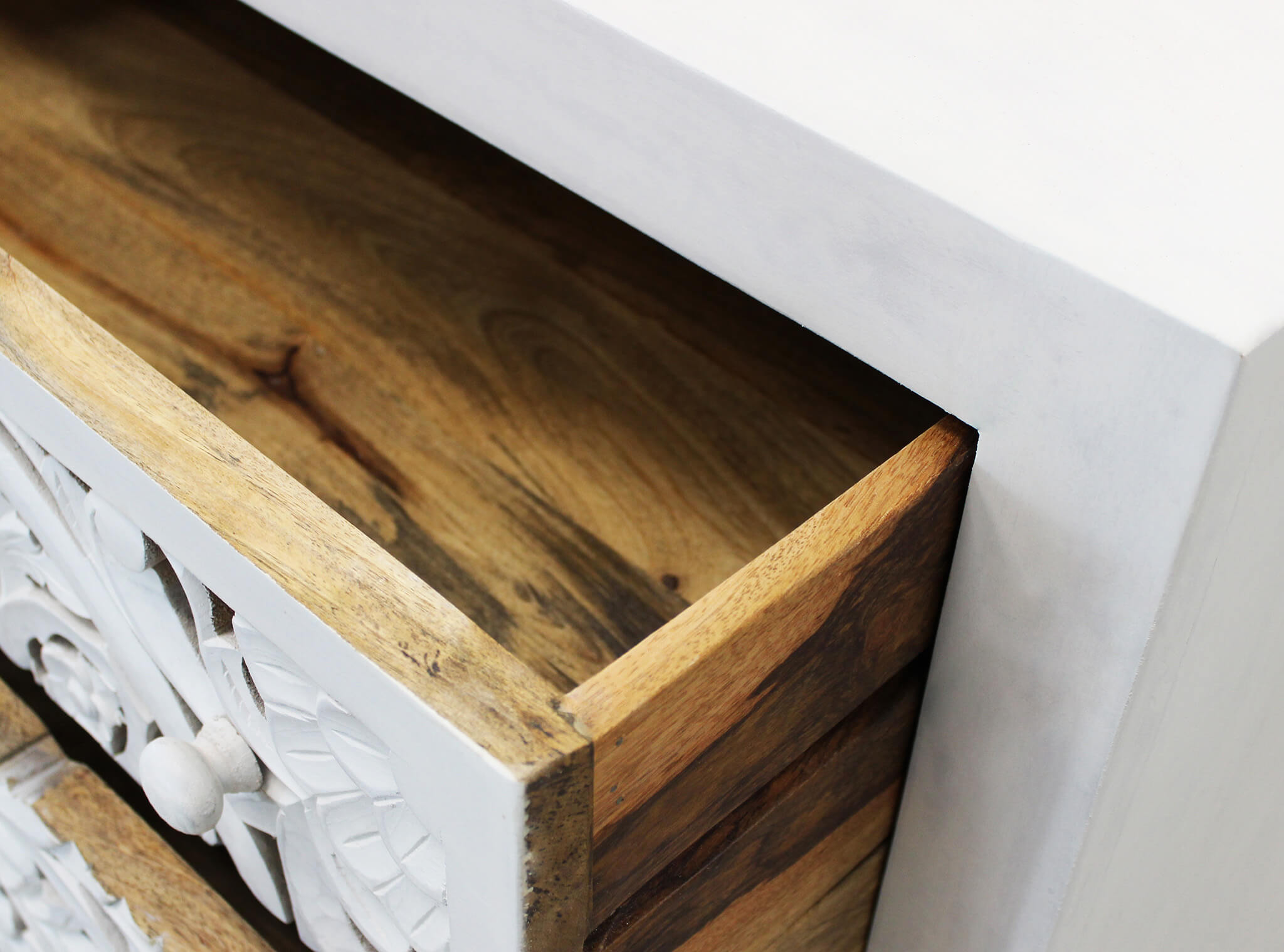 Mobile in legno di mango e metallo con 3 cassetti