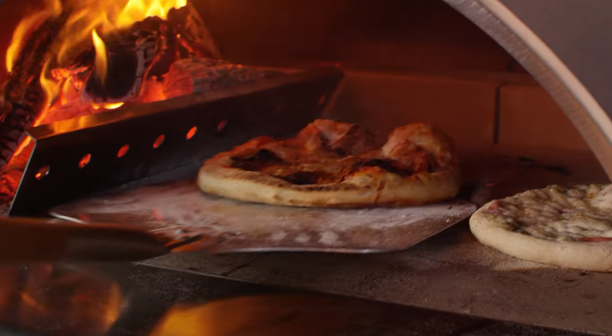 Forno a legna 2 pizze a cottura diretta su pietra Bella Napoli Pummarò