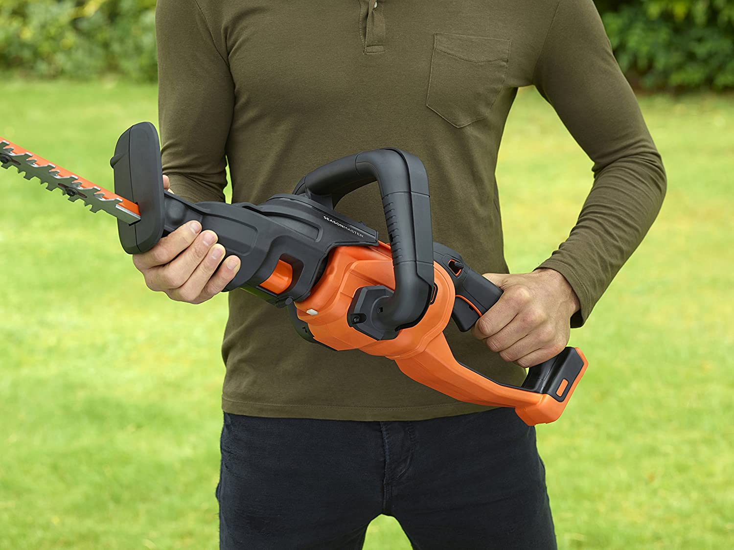 Tagliasiepe multifunzione batteria litio con prolunga estensibile doppia funzione 2in1 B+D BCASK 81 D