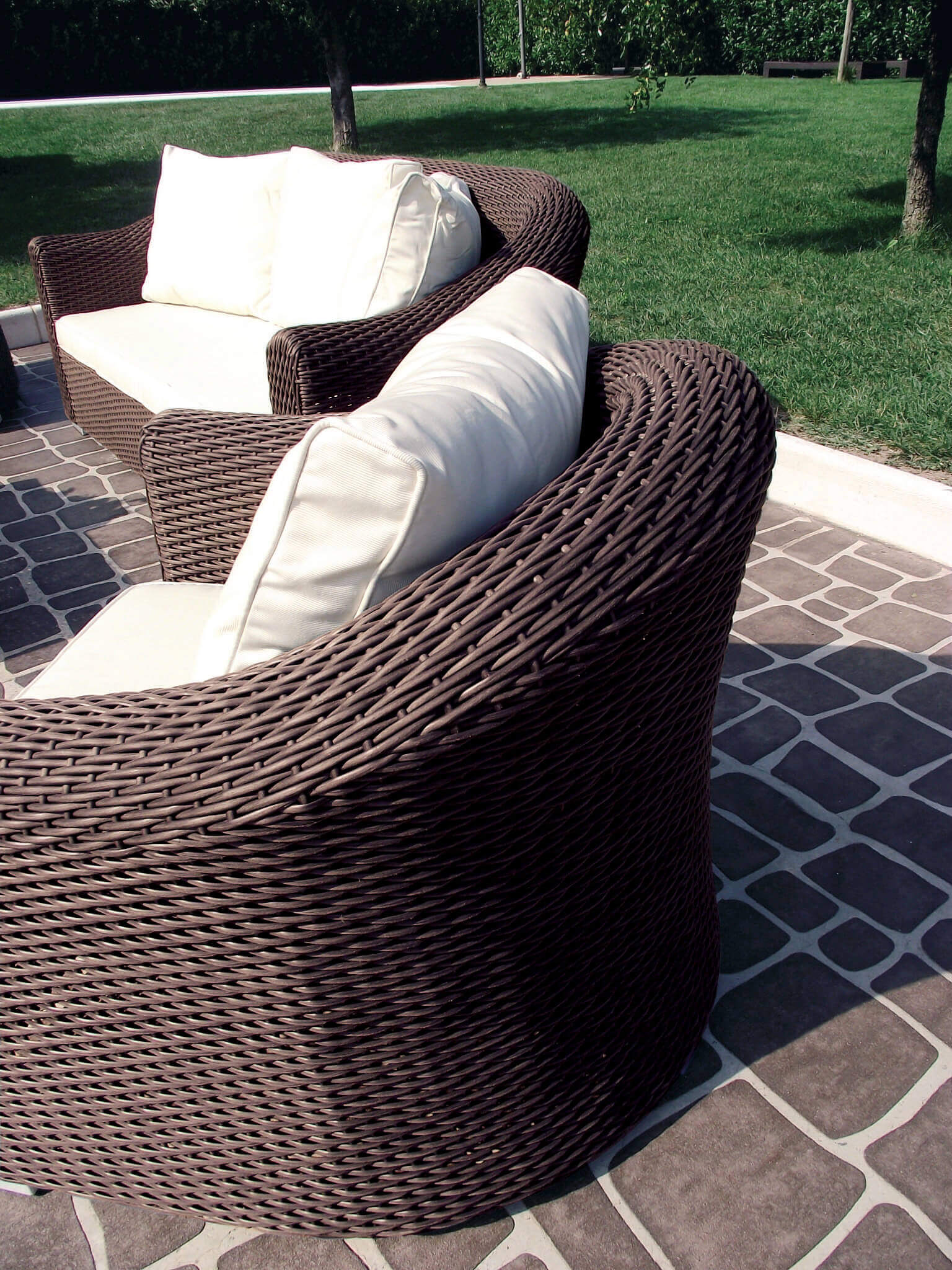 Set salotto per esterno divano 3 posto 2 poltrone con cuscini e tavolo i