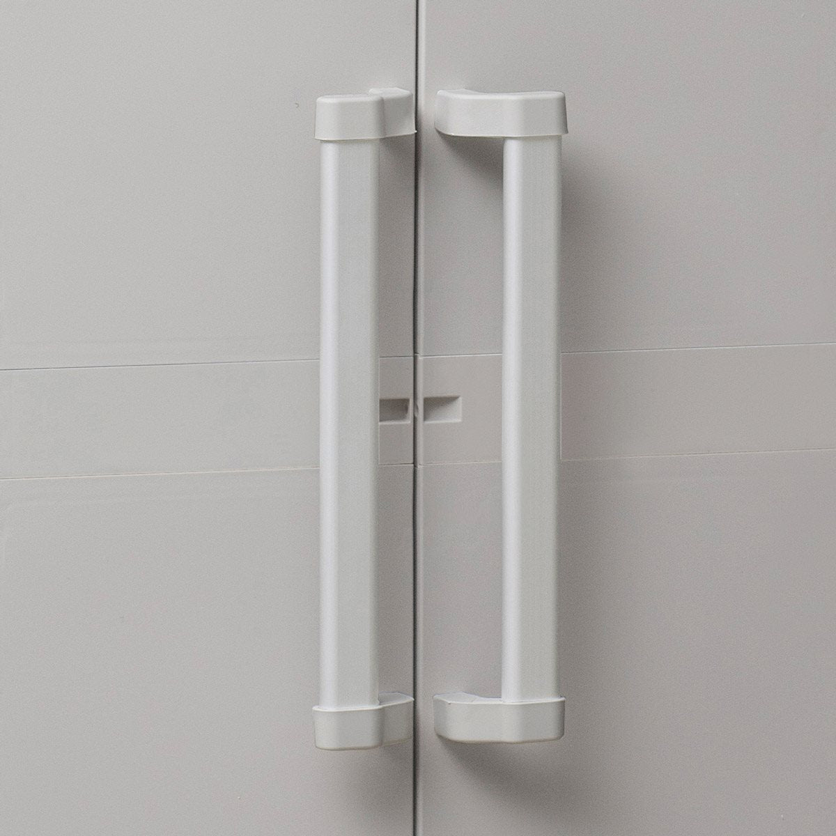 Armadio Tuttopiani in resina grigio chiaro tortora Urban S Toomax