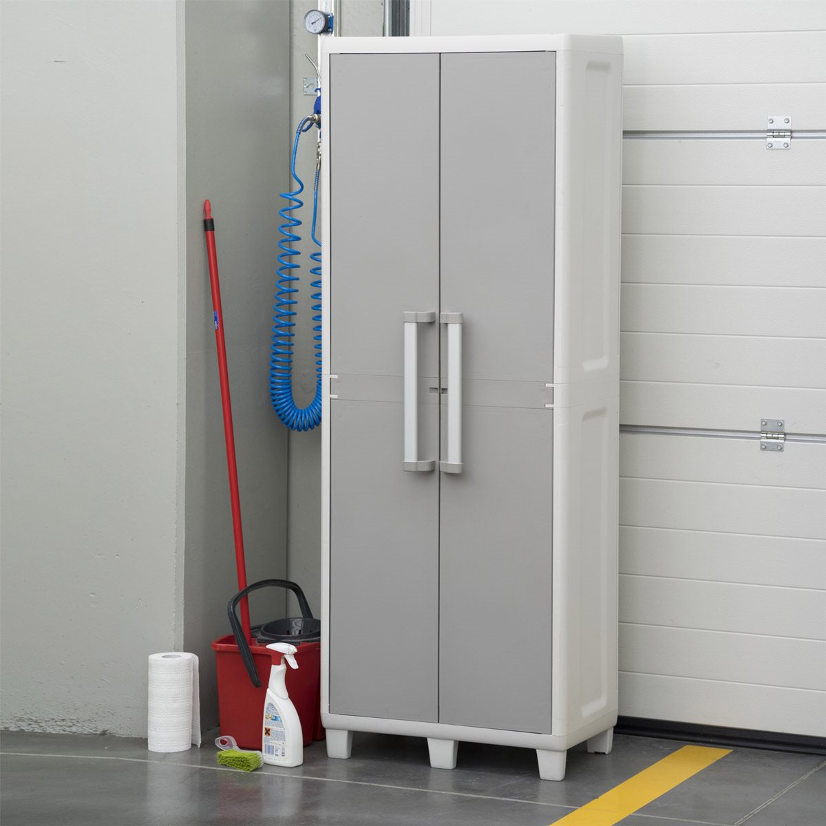 Armadio Tuttopiani in resina grigio chiaro tortora Urban S Toomax