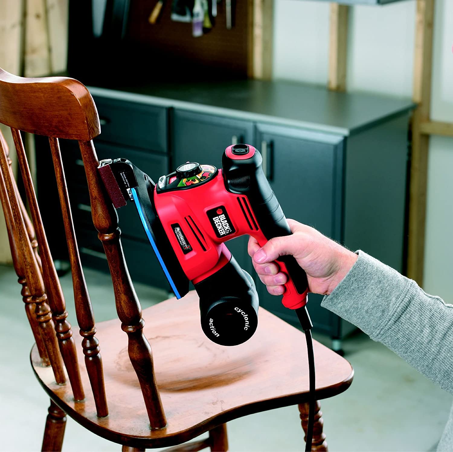 Multilevigatrice 4 in 1 Autoselect con piastra per persiane BLACK+DECKER KA280LK