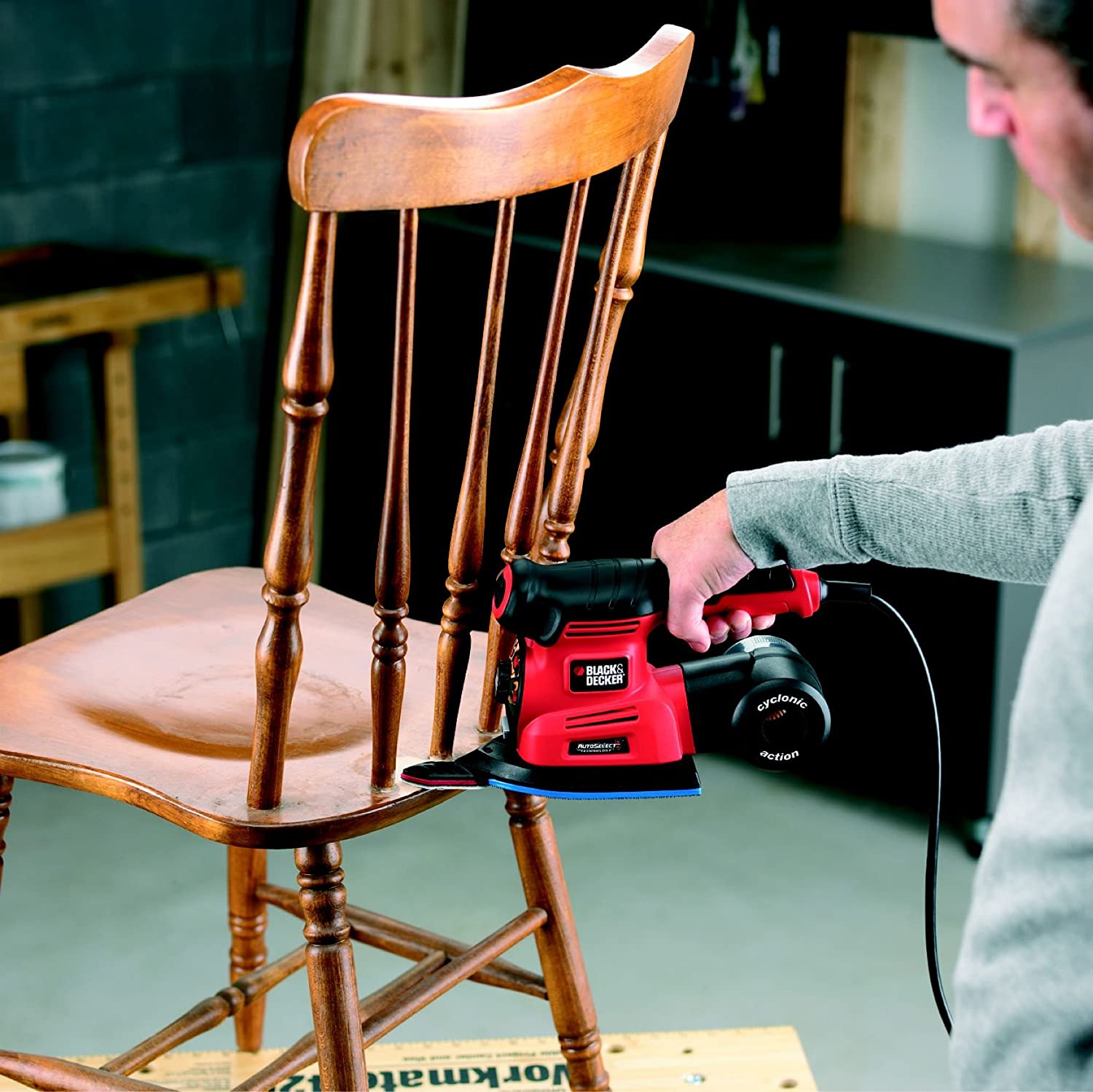 Multilevigatrice 4 in 1 Autoselect con piastra per persiane BLACK+DECKER KA280LK