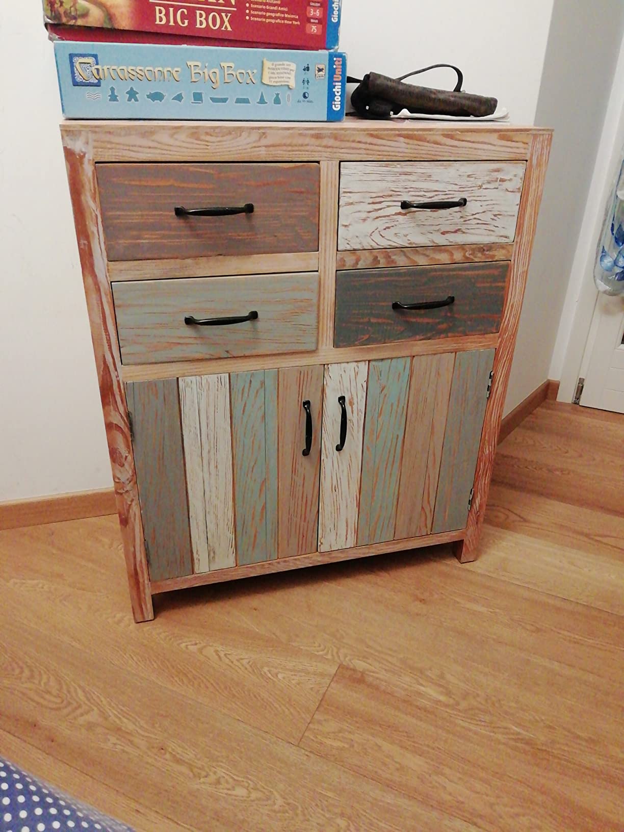 Mobile comò da interno in legno colorato effetto shabby chic Linea Classic Happy Wood