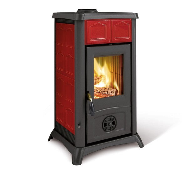 Stufa a legna con struttura in ghisa e rivestimento esterno in maiolica decorata 6 kw Gemma Elegance Bordeaux Nordica