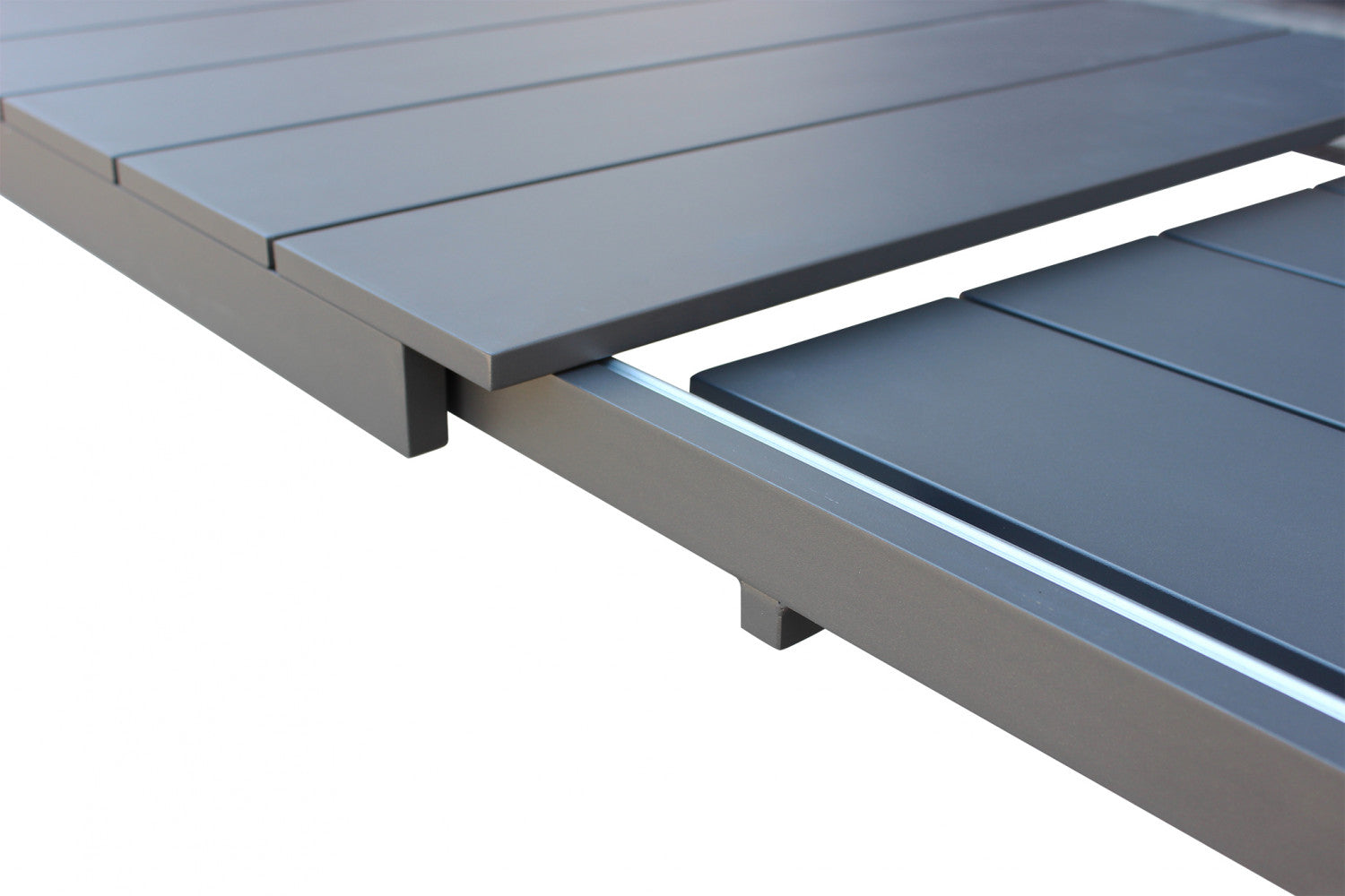 Tavolo da esterno allungabile 149/215 cm in alluminio con piedi regolabili e piano a doghe TEODOSIO