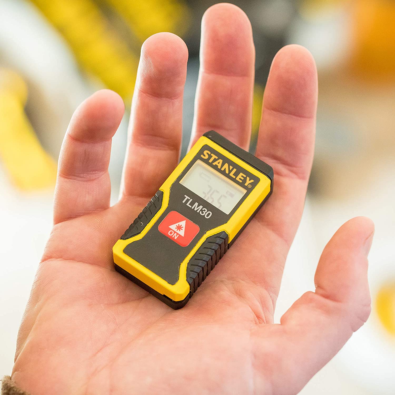 Misuratore metro digitale LASER Stanley TLM30STHT977425
