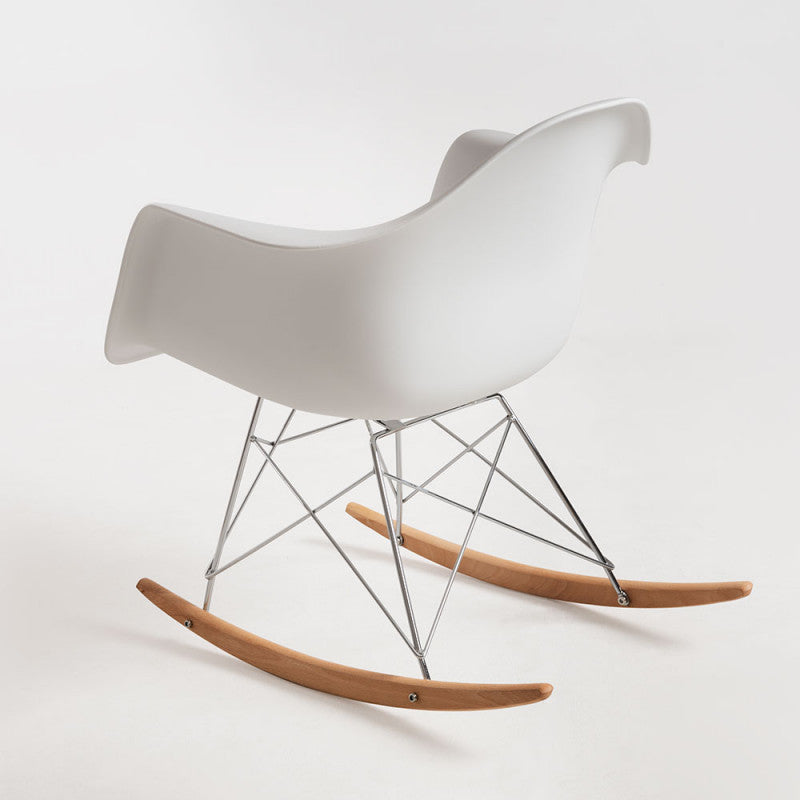 Sedia poltrona a dondolo da interno ufficio salotto con struttura in acciaio e seduta in ABS Julian